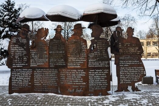 Rakstnieki Rīgas ielās “Pļavnieki un Grīziņkalns”